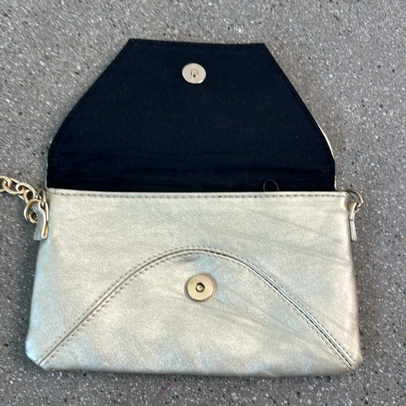 For your eyes only gold envelope evening wristlet purse - Picture 9 of 11